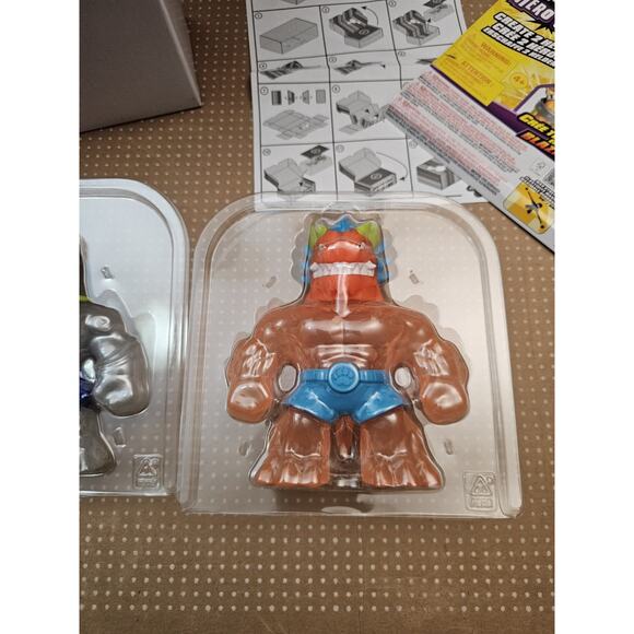 Heroes of Goo Jit Zu Hero Creator 2 Pack Create Your Stretchy Blazagon and Thras - Picture 3 of 12